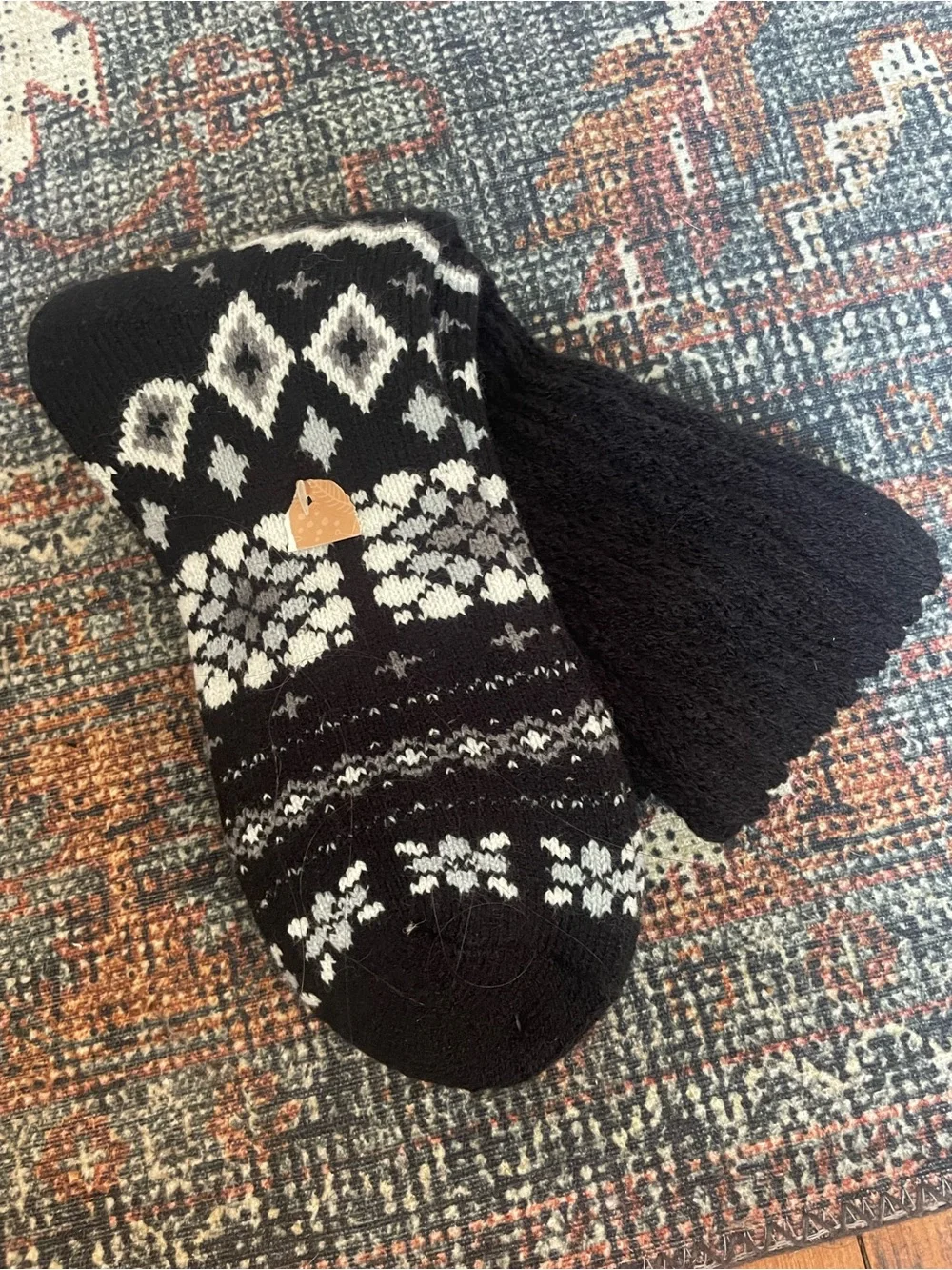 Black & White Mukluk Soft Socks